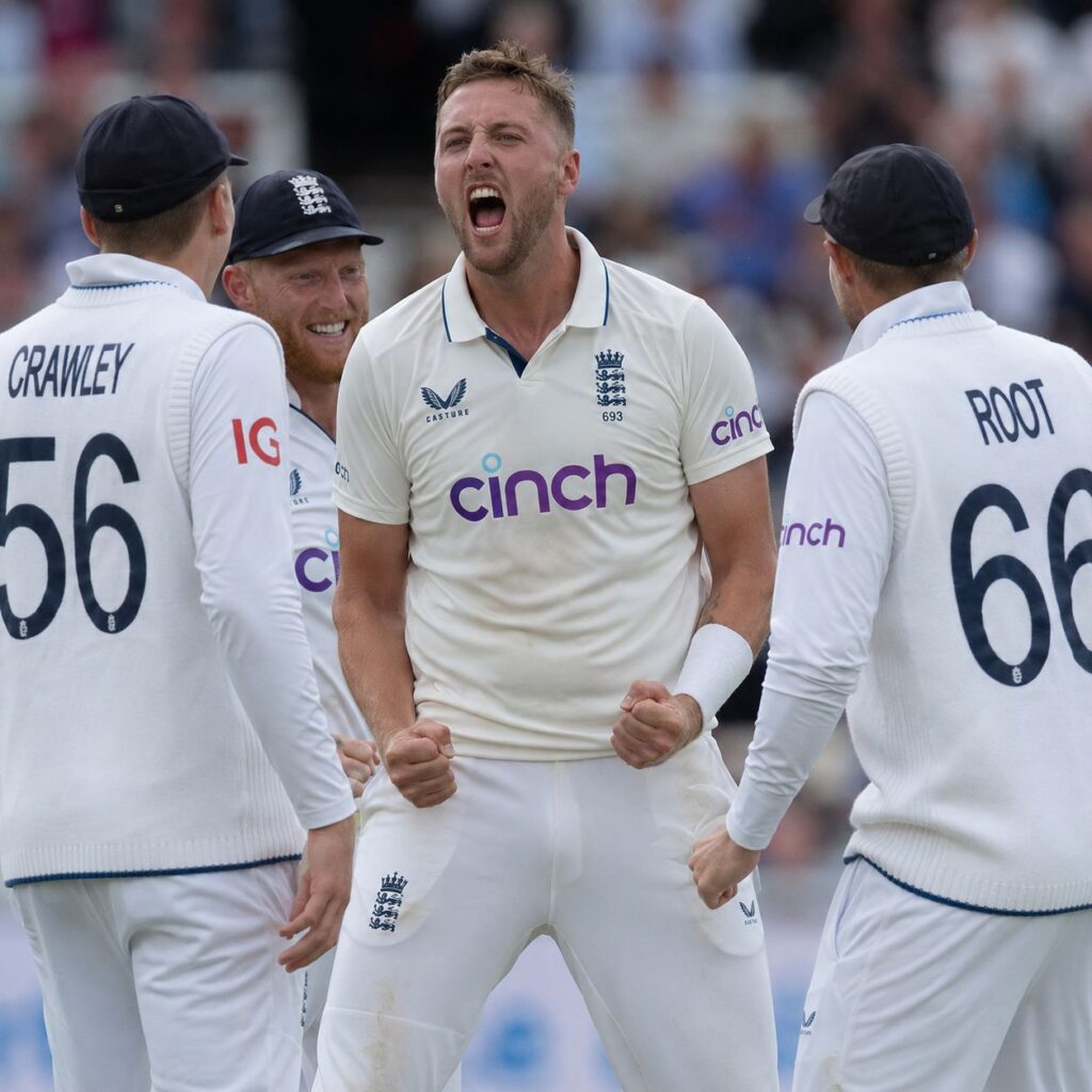 Ollie Robinson celebrating wicket for England in Test cricket